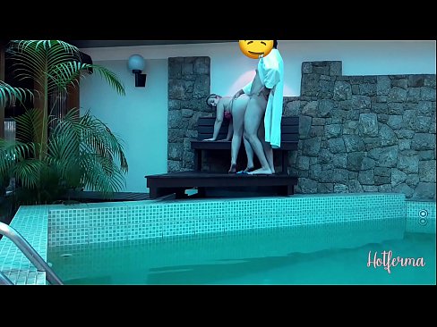 ❤️ A főnök meghívja a szobalányt a medencébe, de nem tud ellenállni egy forró ❤️ Porno vk at hu.hentaisun.ru ❌️